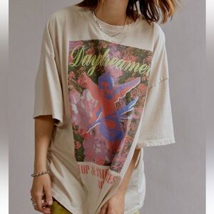 DAYDREAMER Stop and Smell The Roses Tee (O/S)